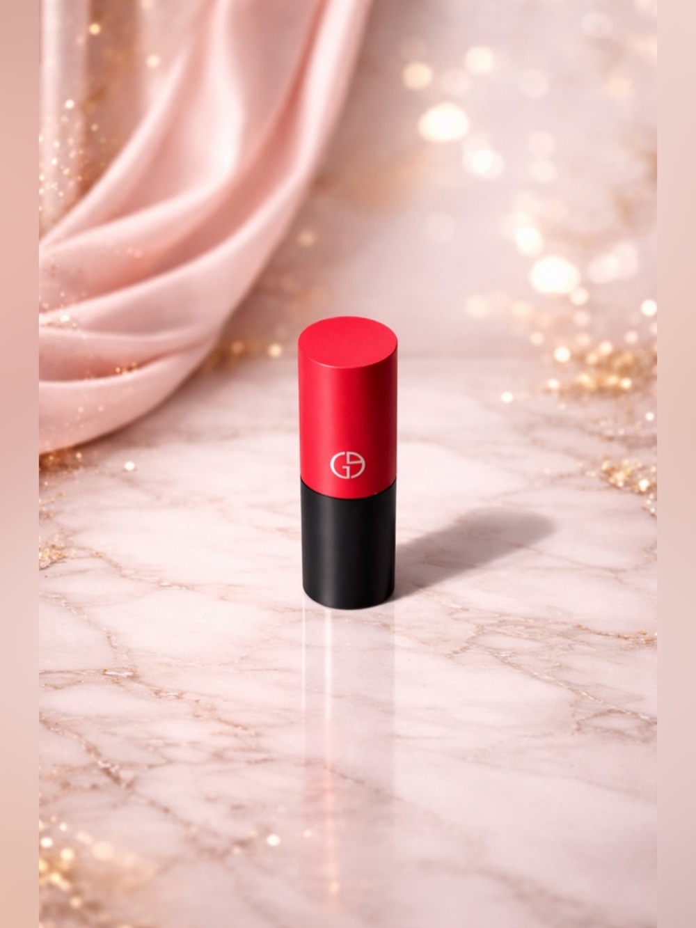 ROUGE D’ARMANI MATTE LIPSTICK
Matte Suede, Non-Drying, Intense Color 102 - Picture 2 of 4
